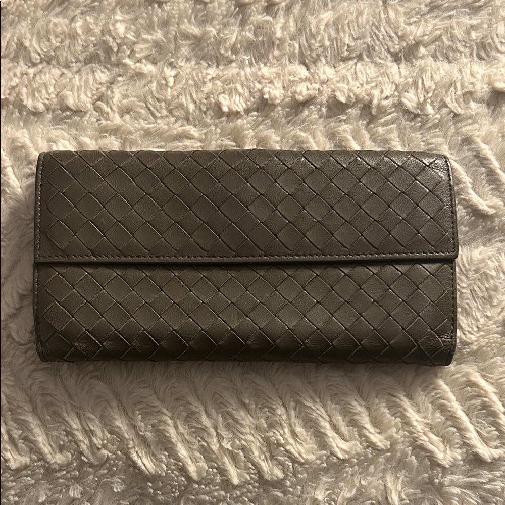 Bottega Veneta Olive Leather Wallet